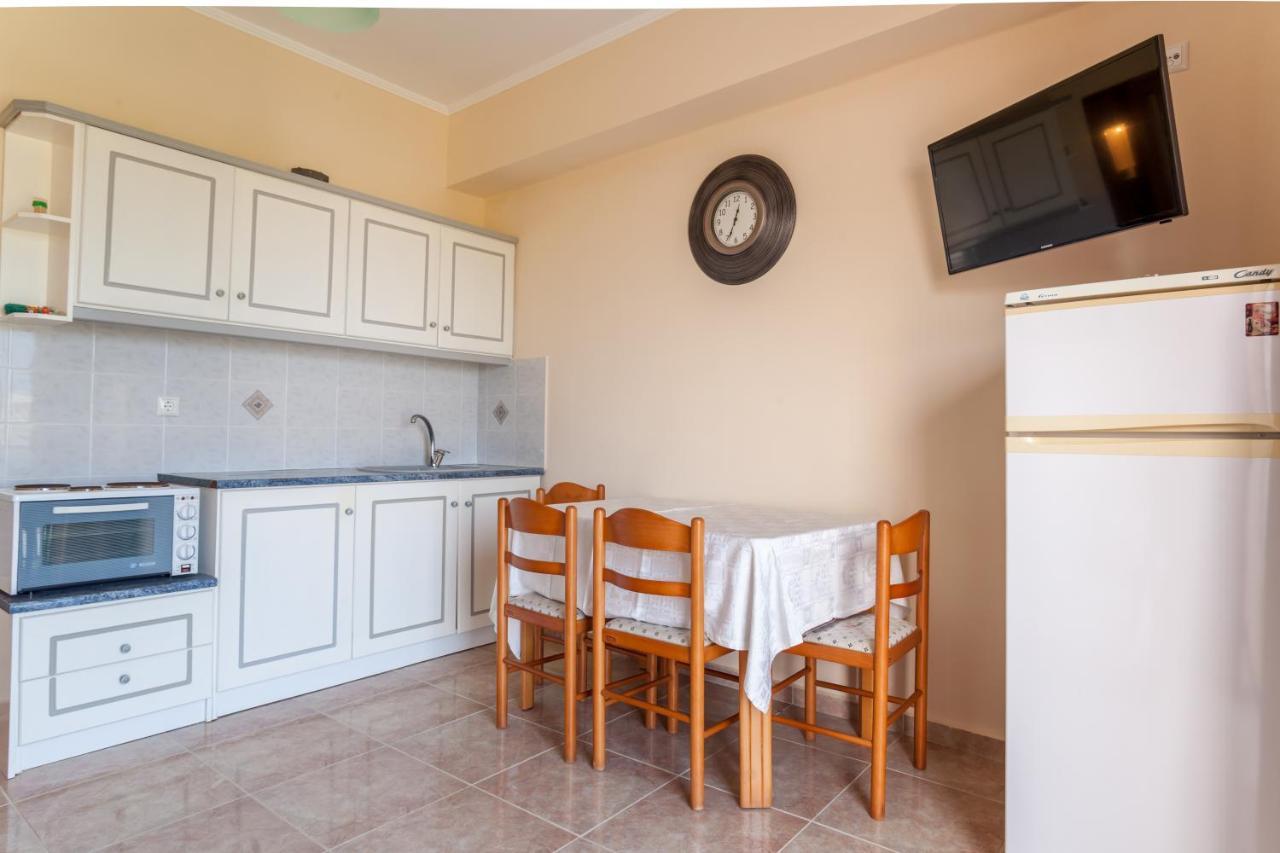 Christine Seaside Apartments In Chania ستالوس المظهر الخارجي الصورة